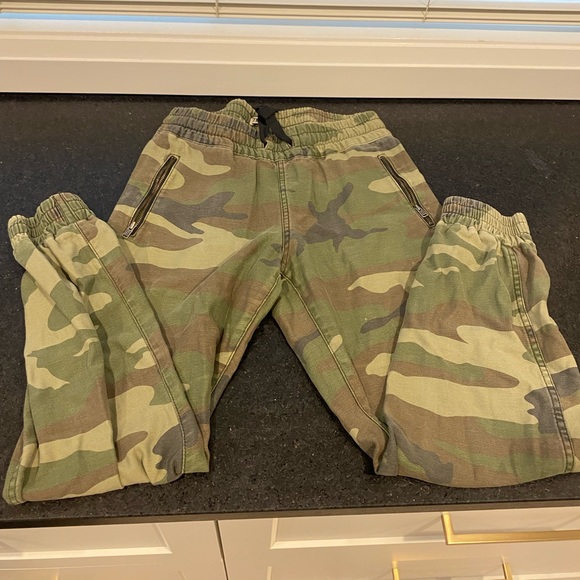 TNA CAMO PANTS - Picture 3 of 5